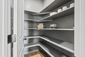 4334 Forest Ave. walk in pantry photo