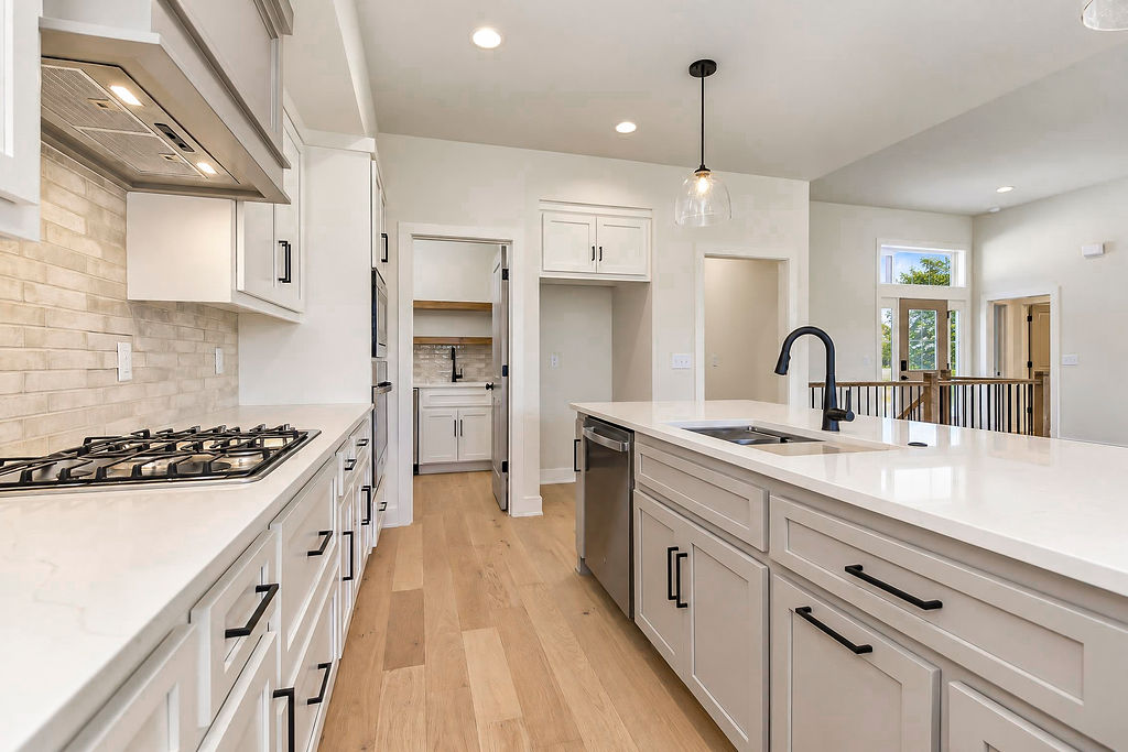 2700 NE Wheatley Dr., Blue Springs MO