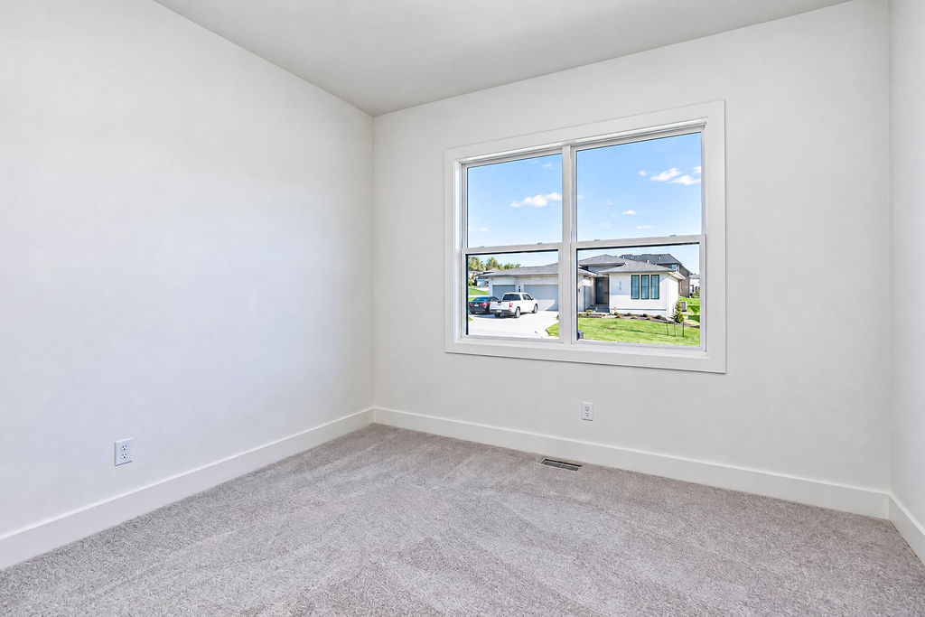 2700 NE Wheatley Dr., Blue Springs MO