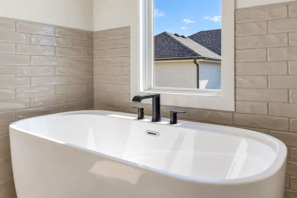 2700 NE Wheatley Dr., Blue Springs MO