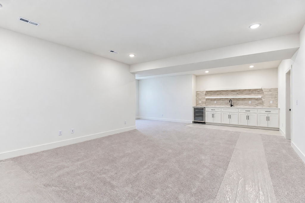 2700 NE Wheatley Dr., Blue Springs MO